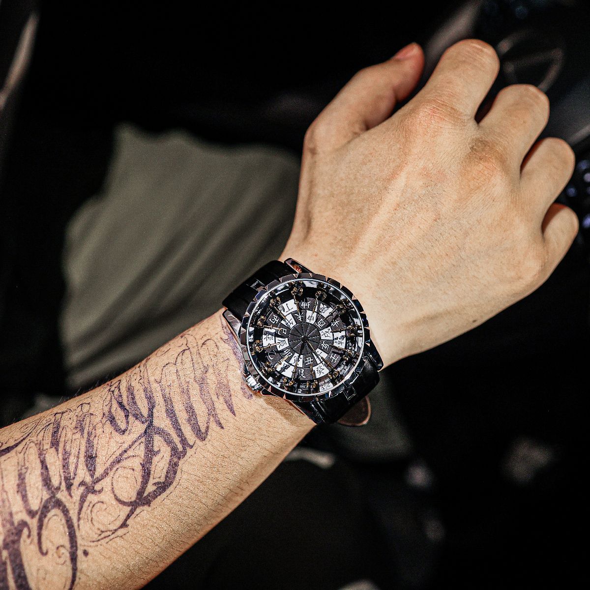 New High-End Luxury Round-Tabl - Table Watch Luxury ulasan dan harga