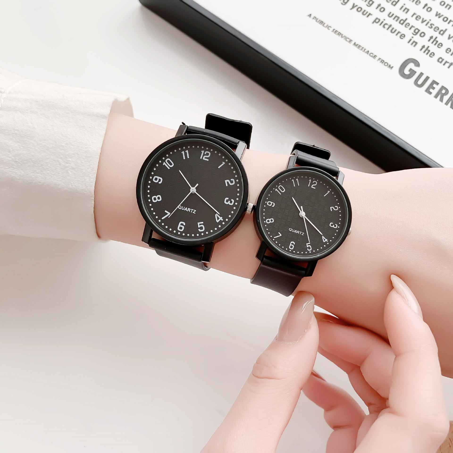 Simple Black Watch Quartz Watc - Luxury Watch With Leather Strap ulasan dan harga