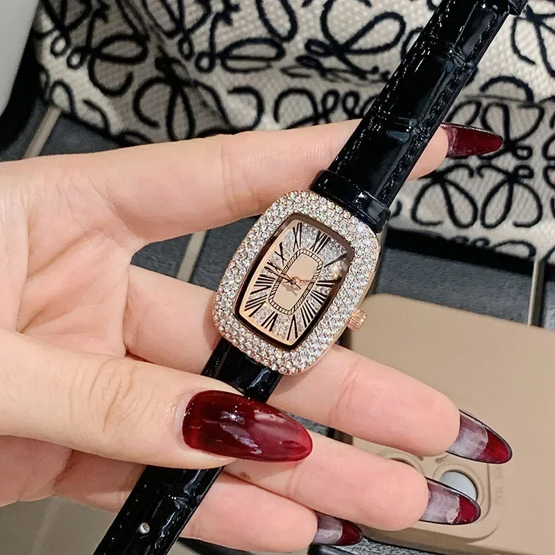 Trendy and fashionable women's - Luxury Watch With Leather Strap ulasan dan harga